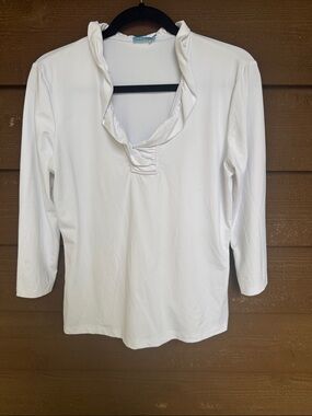 J. McLaughlin White Ruffle V-Neck Long Sleeve Top size Medium
